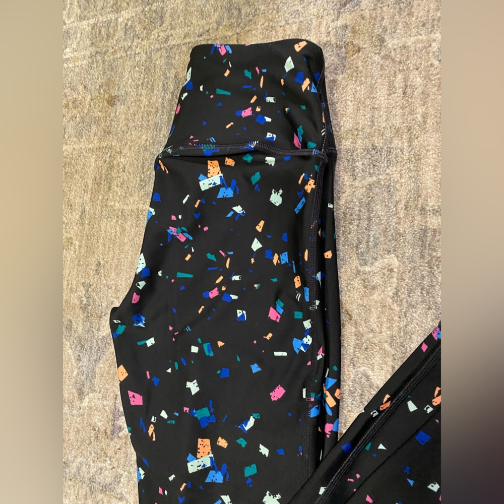 Fabletics Confetti Legging - image 5